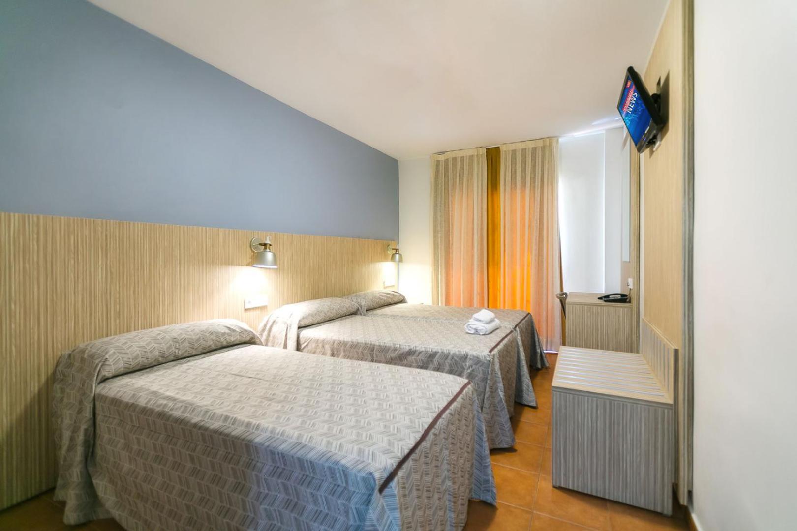 Hotel Galicia 푸엔히롤라 외부 사진
